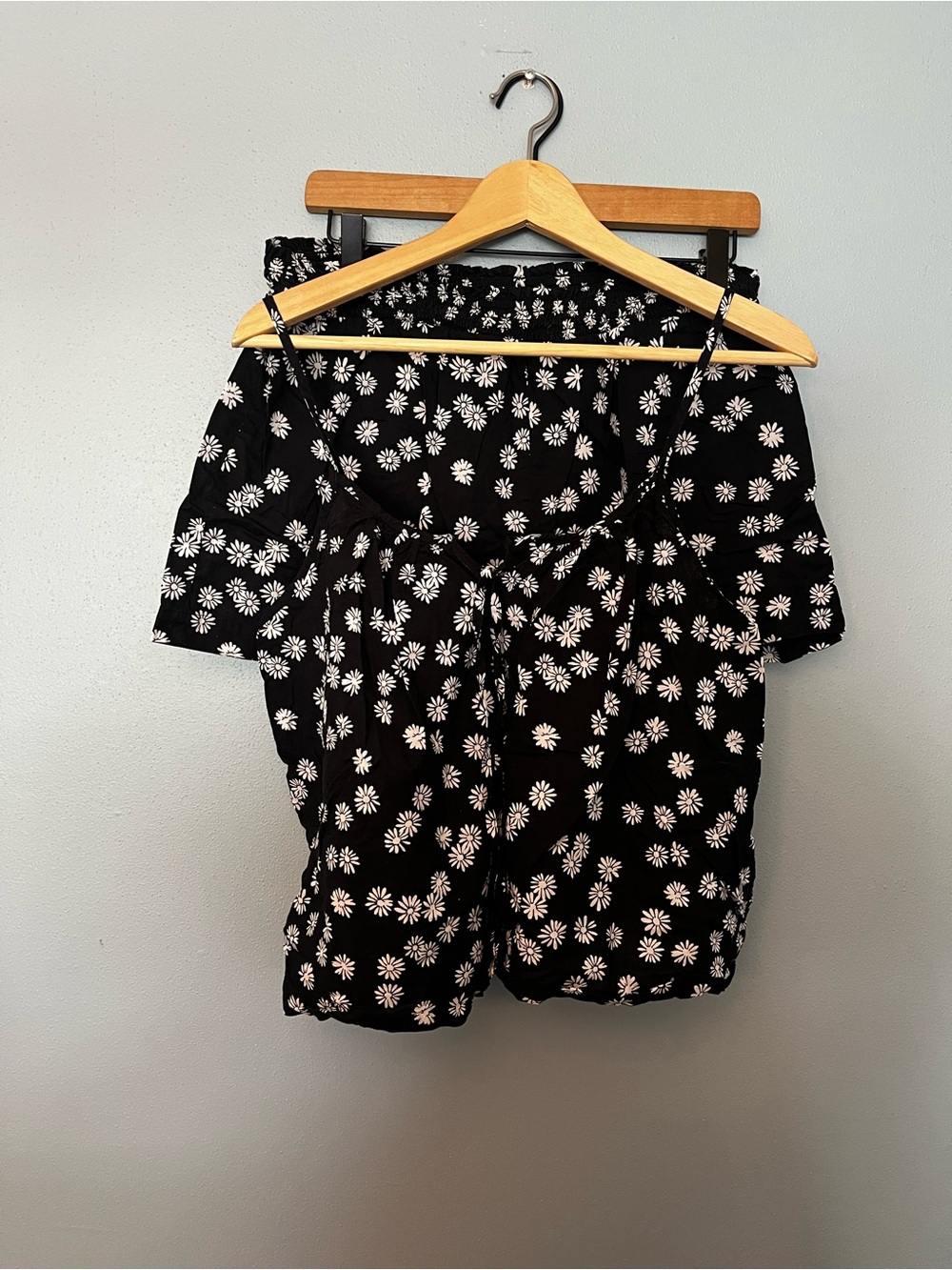 Gap Daisy Pajamas